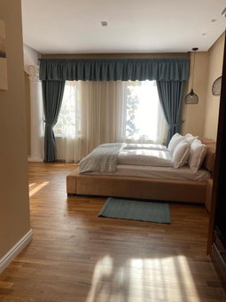 ApartamentS, Râşnov, Romania