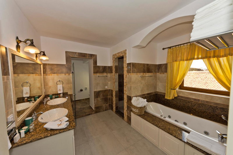 ApartamentS, Râşnov, Romania