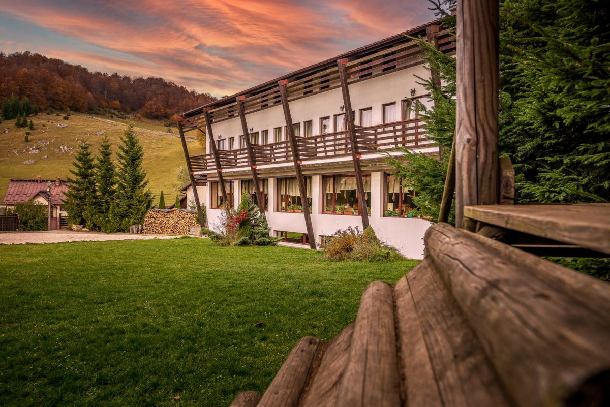 Hotel · Casa Muntelui, Fundata