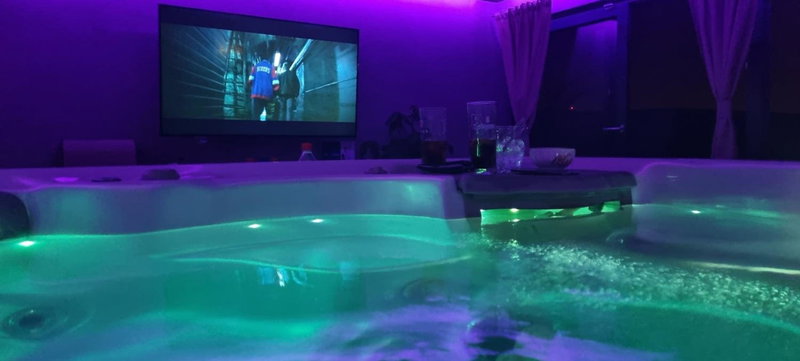 Jacuzzi Home, Oradea, Romania