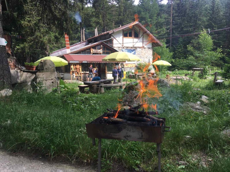 Хижа Ловна в Рила, Panichishte, Bulgaria
