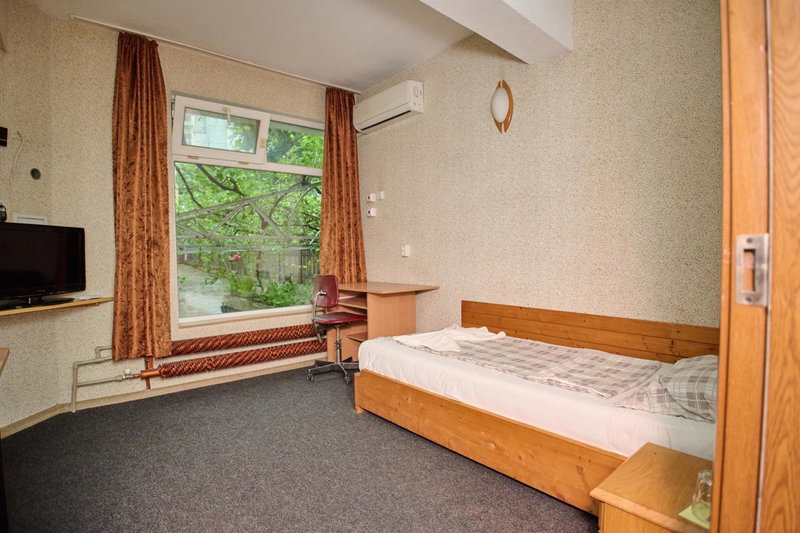 Neon Guest Rooms, Shumen, Bulgaria