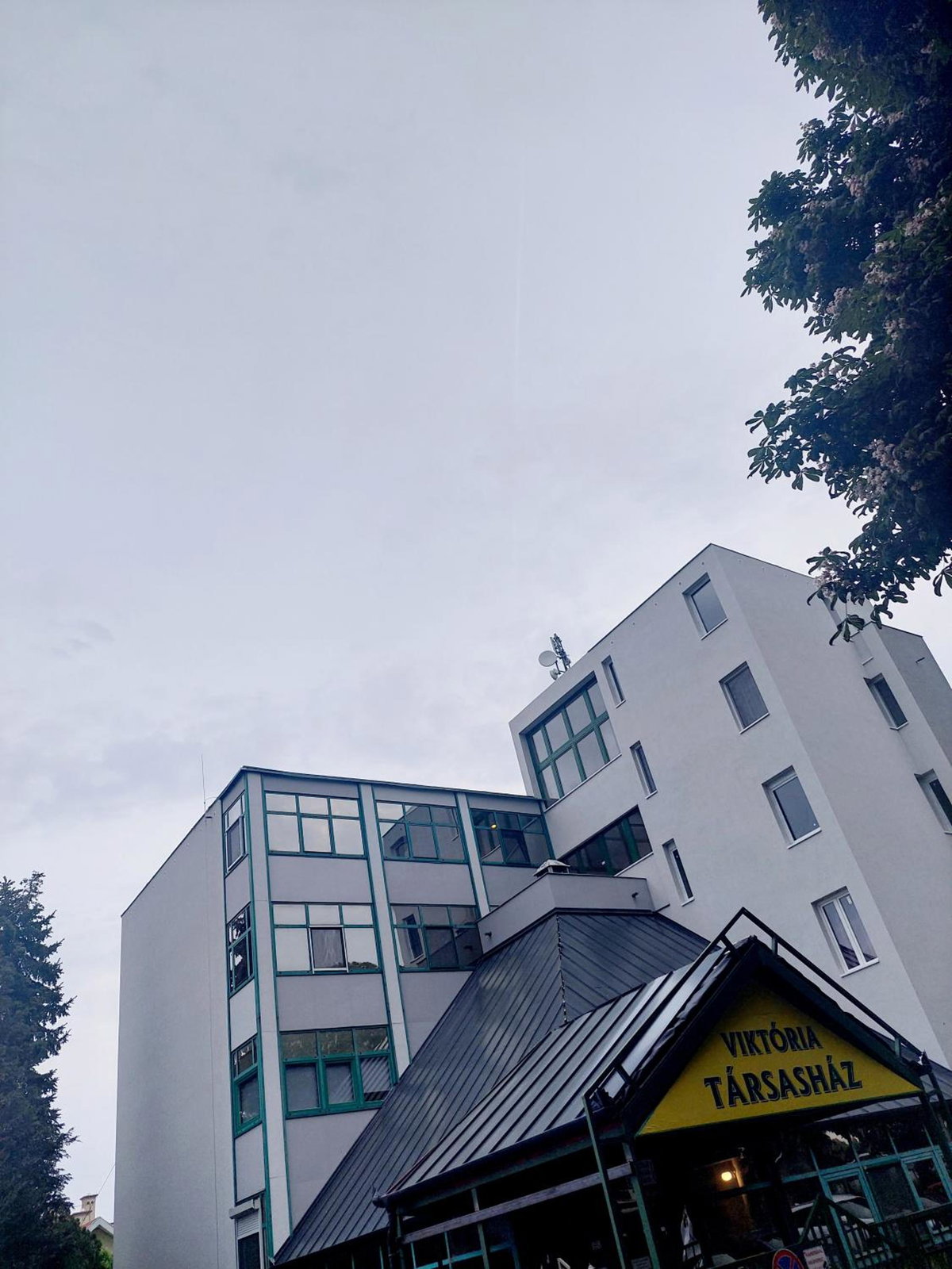 haJÓ Apartman, Hungary