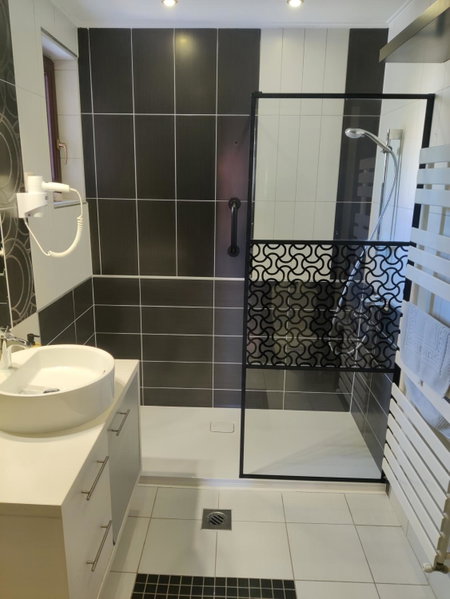 Pension Nest - Family Apartman, Mosonmagyaróvár, Hungary