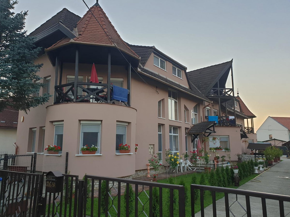Anda vendégház, Hungary