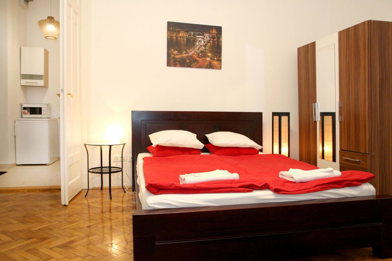 Ariel Studio Close to St. Stephen Basilica, Budapest, Hungary