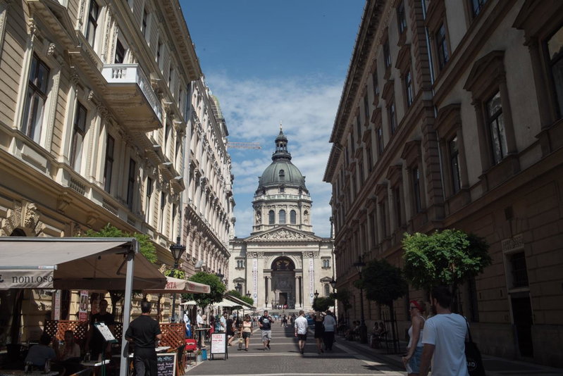 Ariel Studio Close to St. Stephen Basilica, Budapest, Hungary