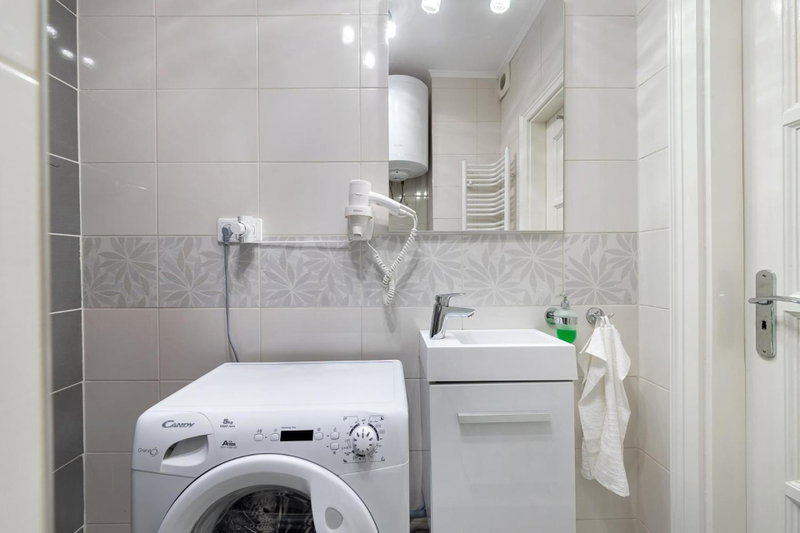 Riverbank Apartment At Parliament, Budapest, Hungary