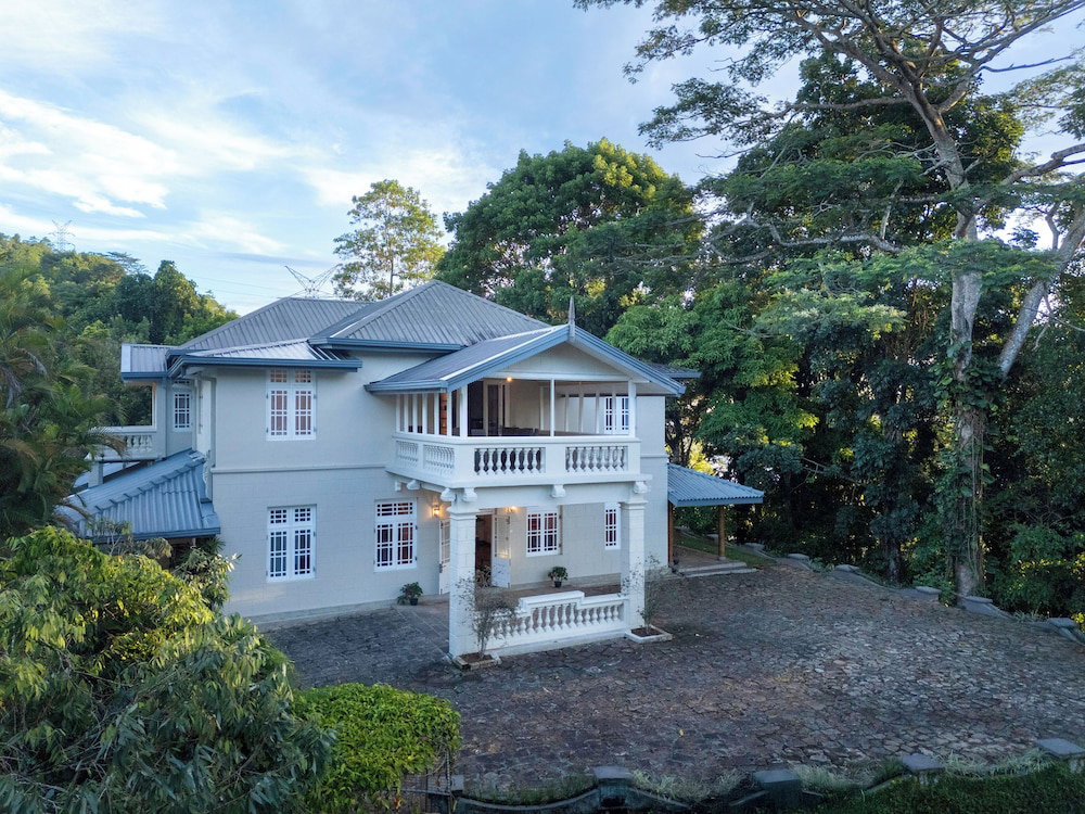 Mount Frenion Manor by Seven Angels, Sri Lanka