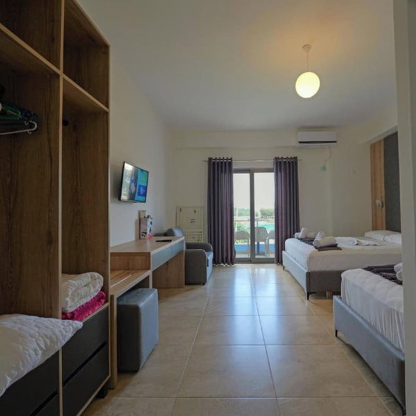 Esmerald Hotel, Ksamil, Albania