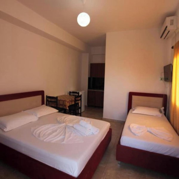 Esmerald Hotel, Ksamil, Albania