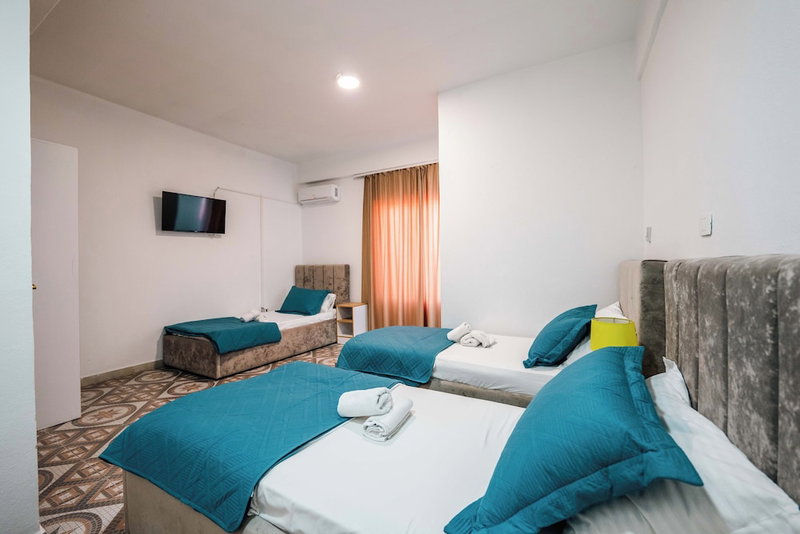 Lion Hotel, Golem, Albania