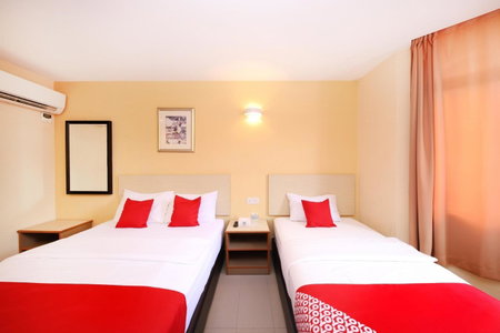 Super OYO 635 Seven Days Hotel, Raub, Malaysia