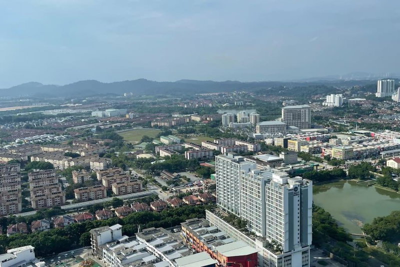 Hill10 Residence, I-City (above DoubleTree Hotel), Shah Alam, Malaysia