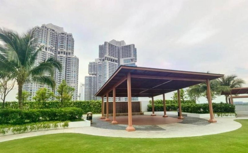 Almas Suites Cozy Relax Studio Seaview BySTAY, Nusajaya, Malaysia