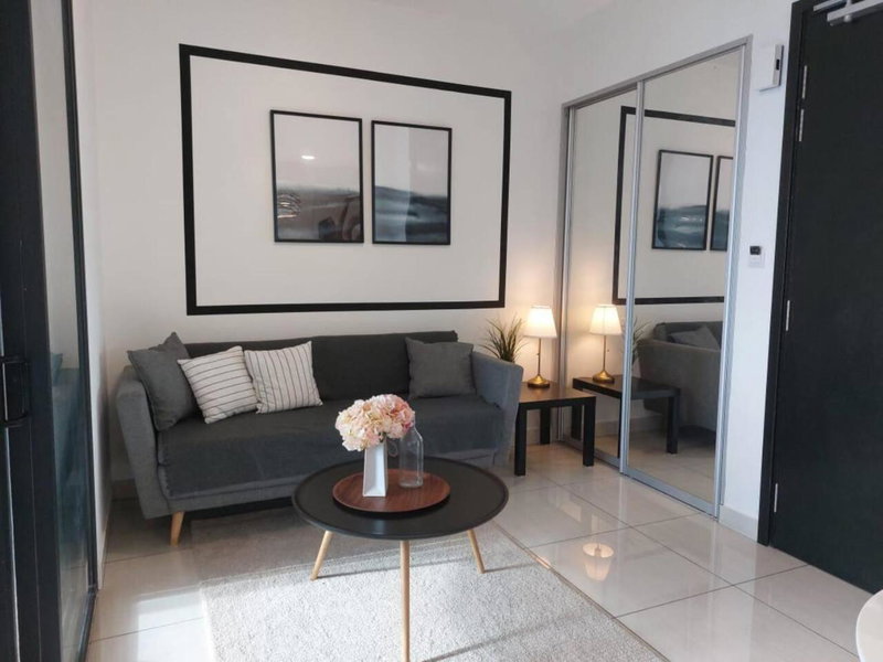 Almas Suite Modern Comfy Studio House, Gelang Patah, Malaysia