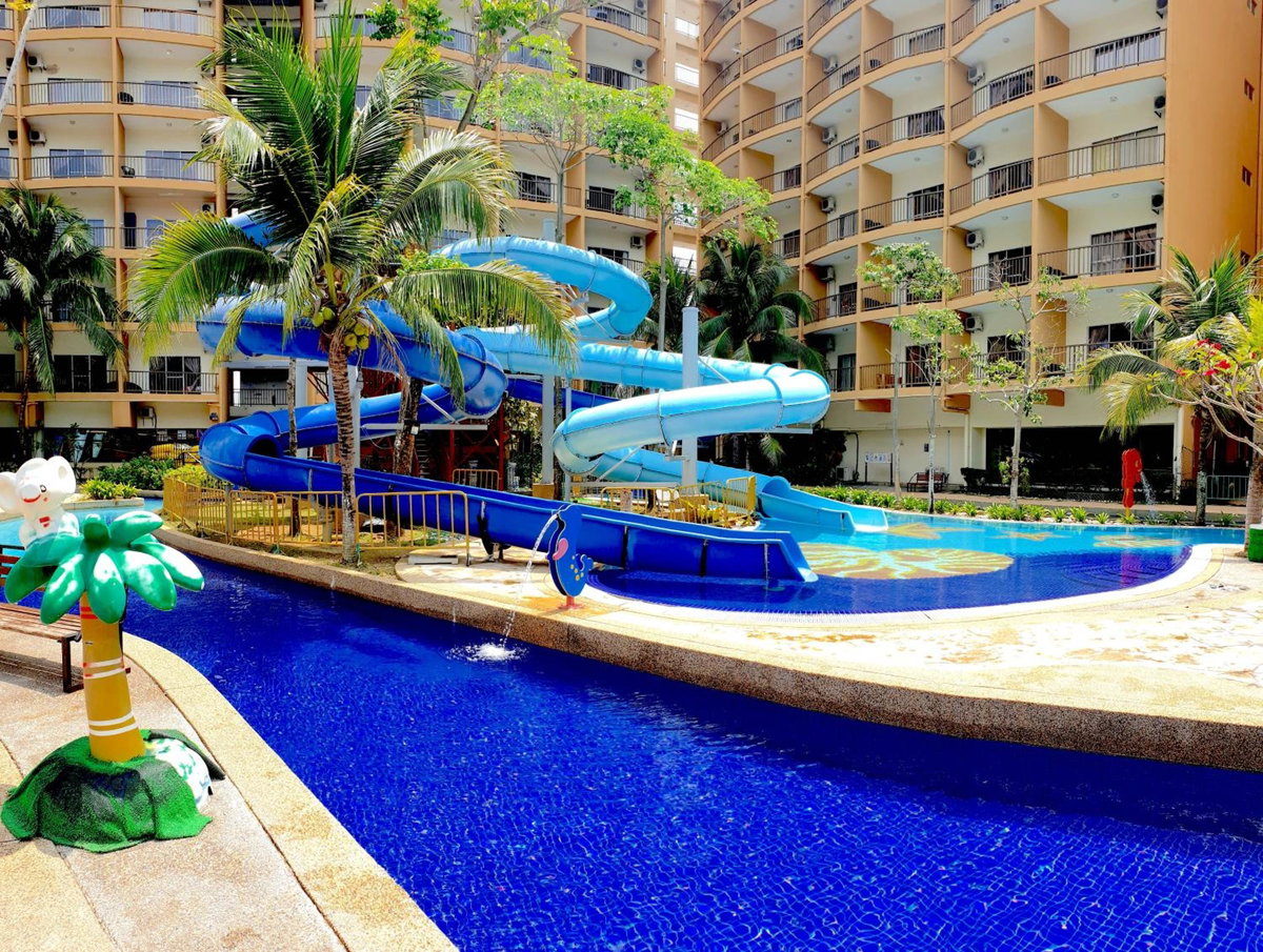 Gold Coast Morib Studio l Apartment I Penthouse, Malaysia