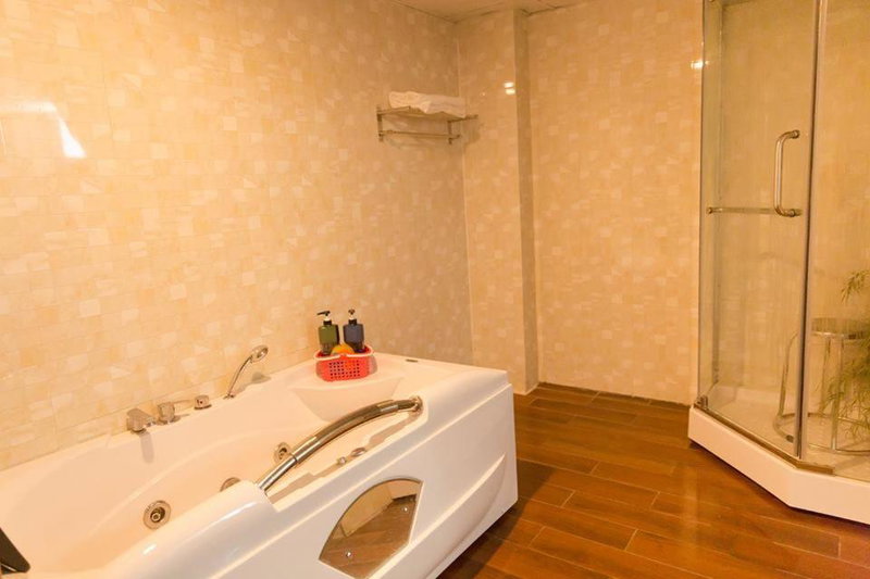 Vinh Plaza Hotel, Vinh, Vietnam