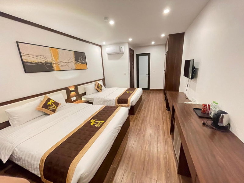 Aland Hotel, Ha Long, Vietnam