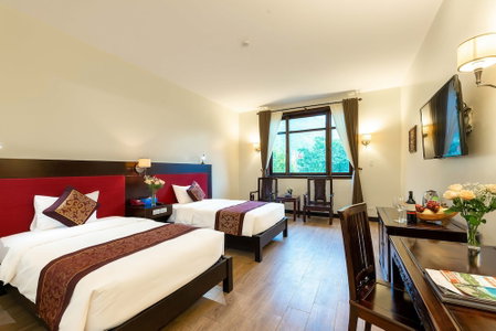 Bai Dinh Hotel, Gia Vien, Vietnam