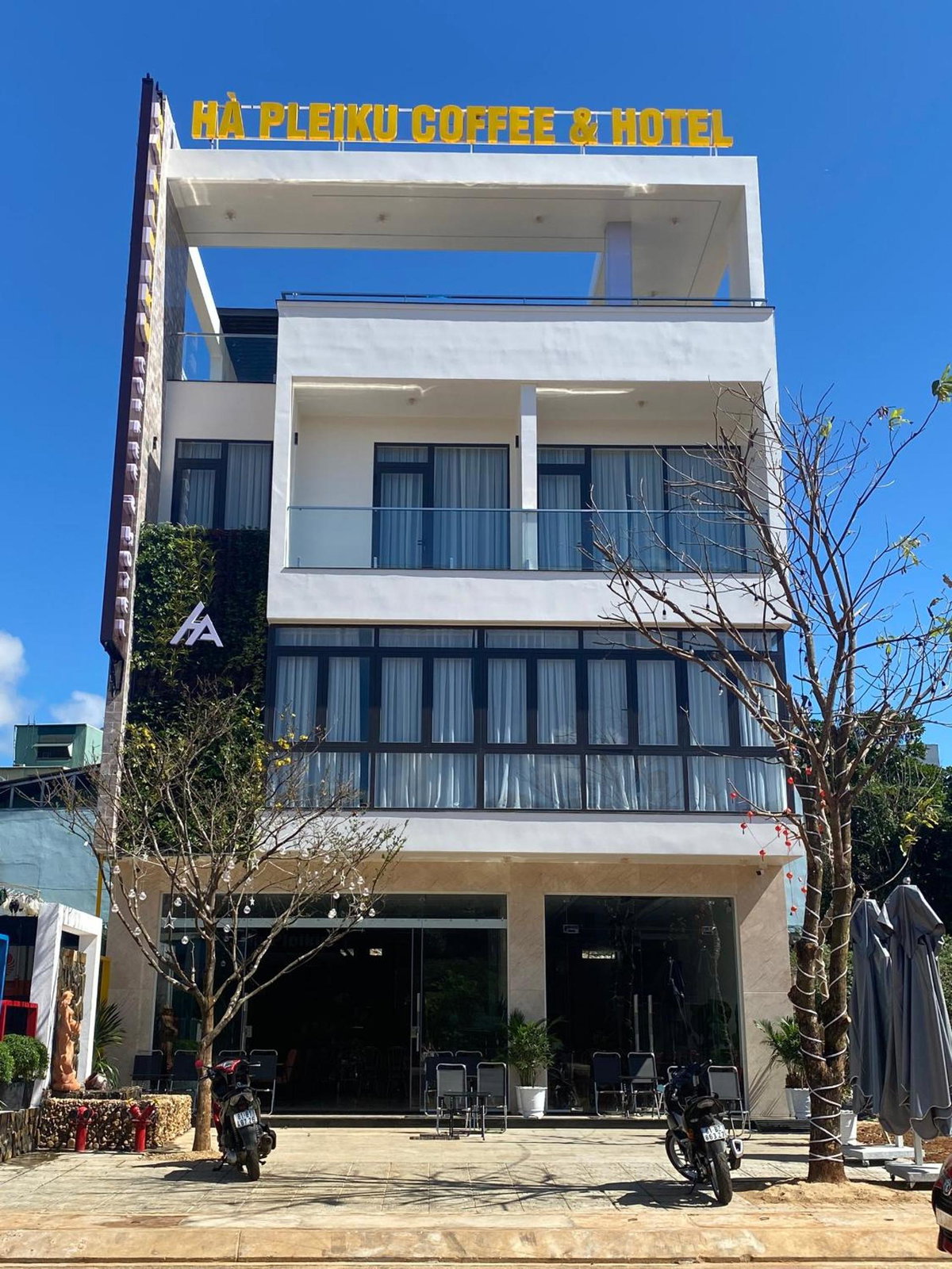 Hotel · Ha Pleiku, Pleiku