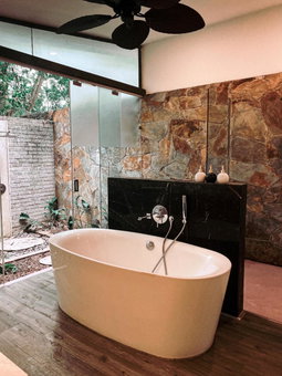 FLAMIGO ĐẠI LẢI RESORT - Villa View Hồ, Ngọc Quang, Vietnam