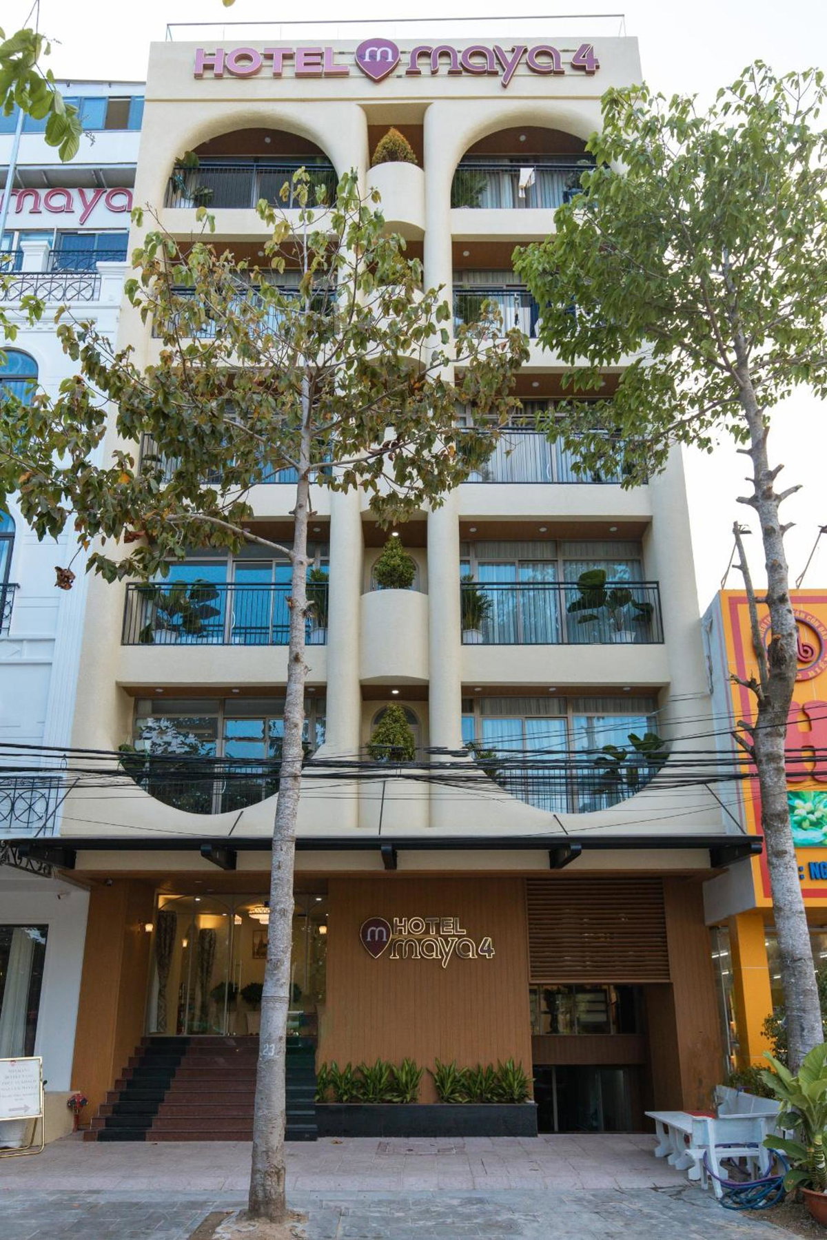Maya Hotel 4, Vietnam