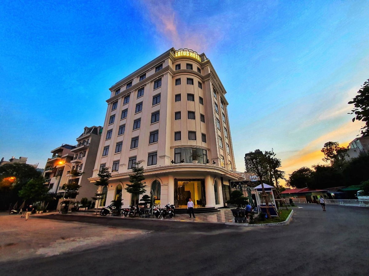 Lotus Hotel & Apartment, Viêt Nam