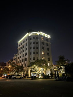 Lotus Hotel & Apartment, Hai Phong, Vietnam