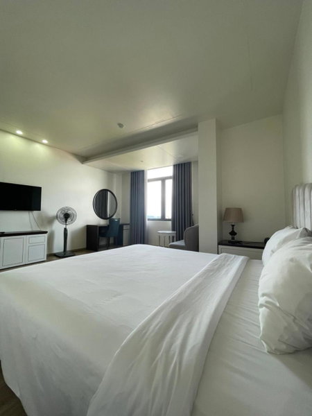 Lotus Hotel & Apartment, Hai Phong, Vietnam