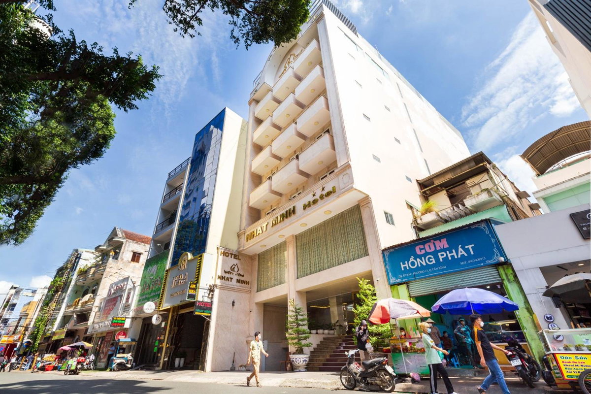 Nhat Minh Etown - Nhà Ga T3, Vietnam