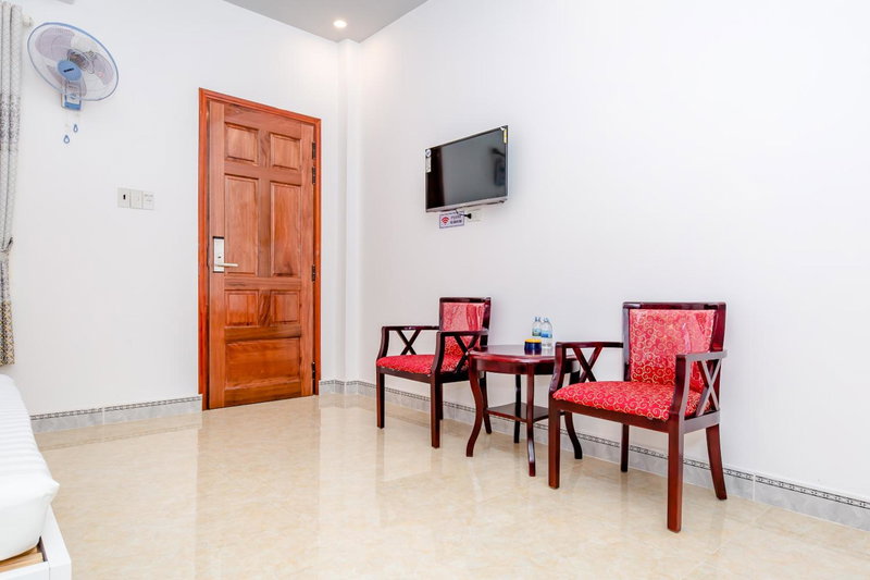 Super OYO 598 Peony Hotel, Cam Ranh, Vietnam