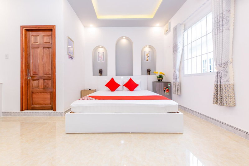 Super OYO 598 Peony Hotel, Cam Ranh, Vietnam