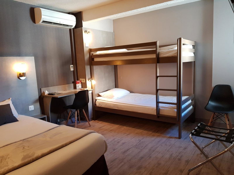 Hotel Lune Etoile, Clermont-Ferrand, France