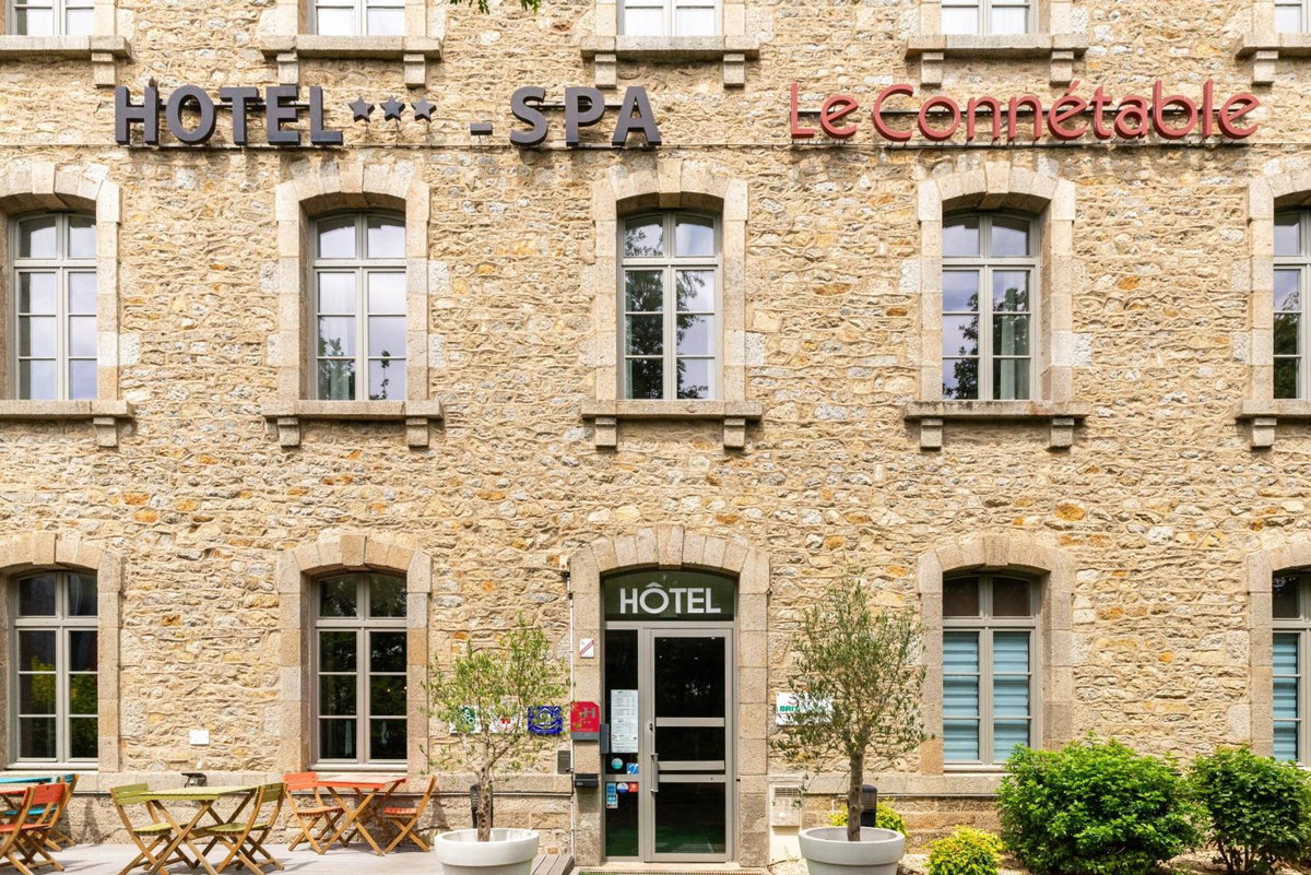 Brit Hotel Spa Le Connetable, France