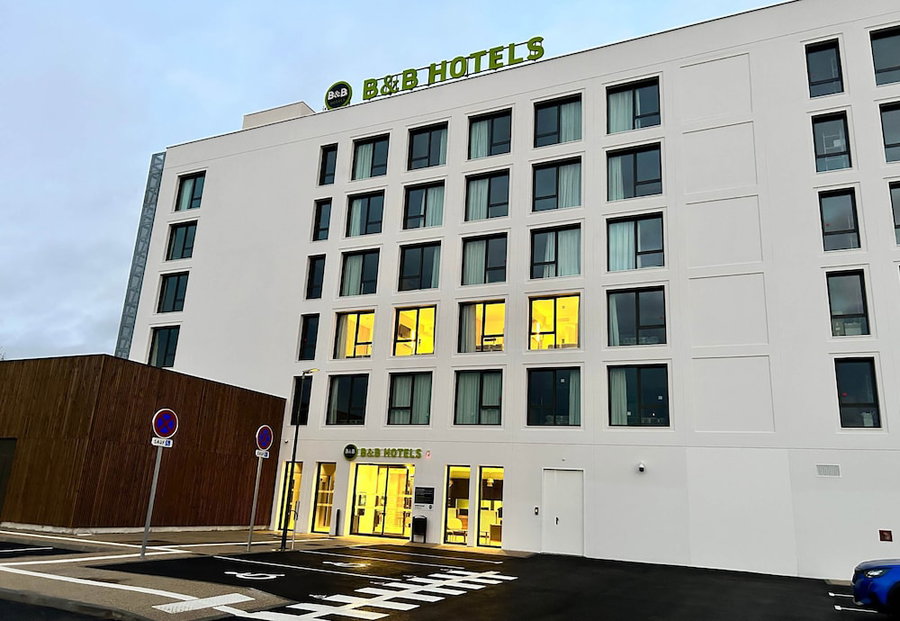 B&B HOTEL Cergy Saint-Christophe Gare, Cergy, France