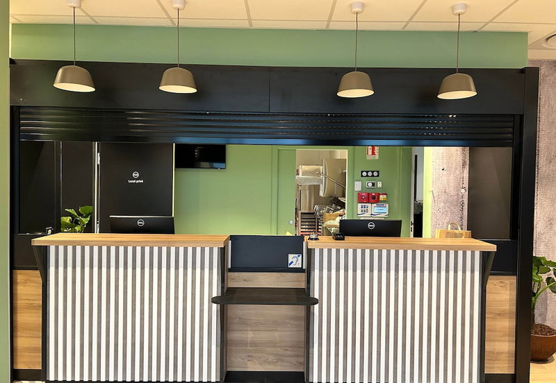 B&B HOTEL Cergy Saint-Christophe Gare, Cergy, France