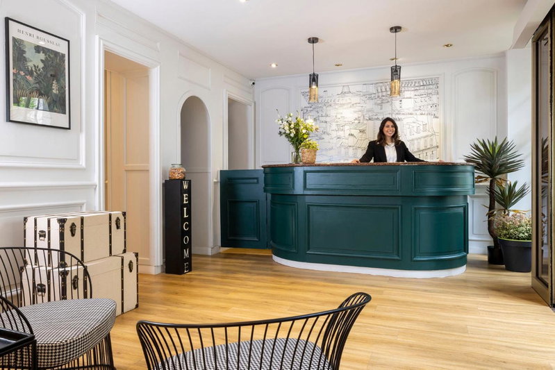 Nord Est Hotel, Paris, France