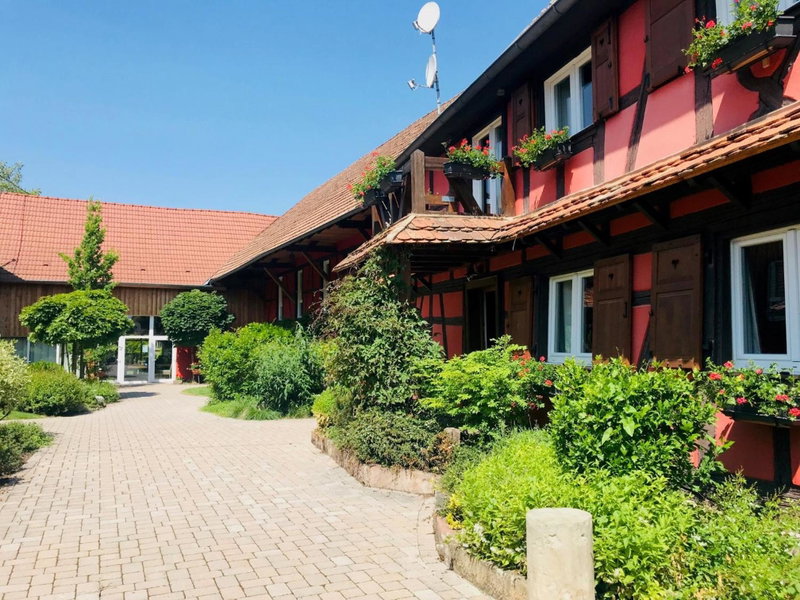 Les Authentics - Le Domaine d'Autrefois & Spa, Bolsenheim, France