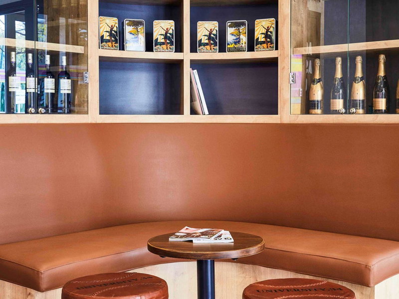 Ibis Styles Hyères Rooftop & Spa, Hyères, France