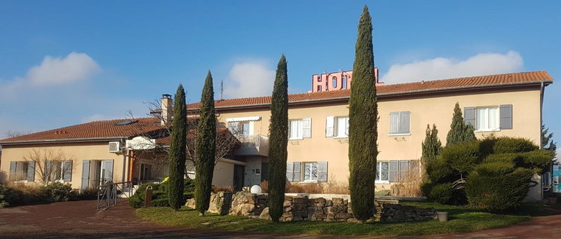 Logis Hotel Des Grands Vins, Fleurie, France