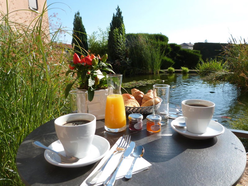 Logis Hotel Des Grands Vins, Fleurie, France