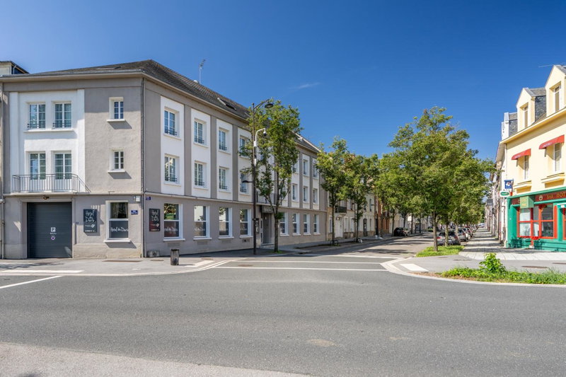 Logis Hotel des Ducs, Alençon, France