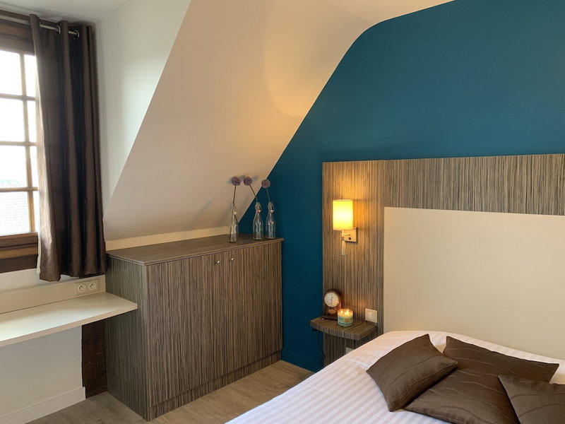 Hostellerie La Croix Blanche, Fontevraud-l'Abbaye, France