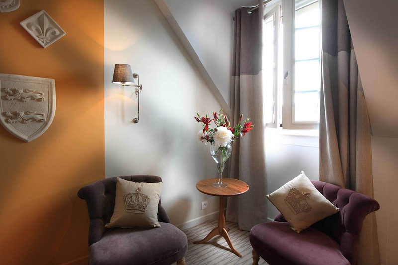 Hostellerie La Croix Blanche, Fontevraud-l'Abbaye, France