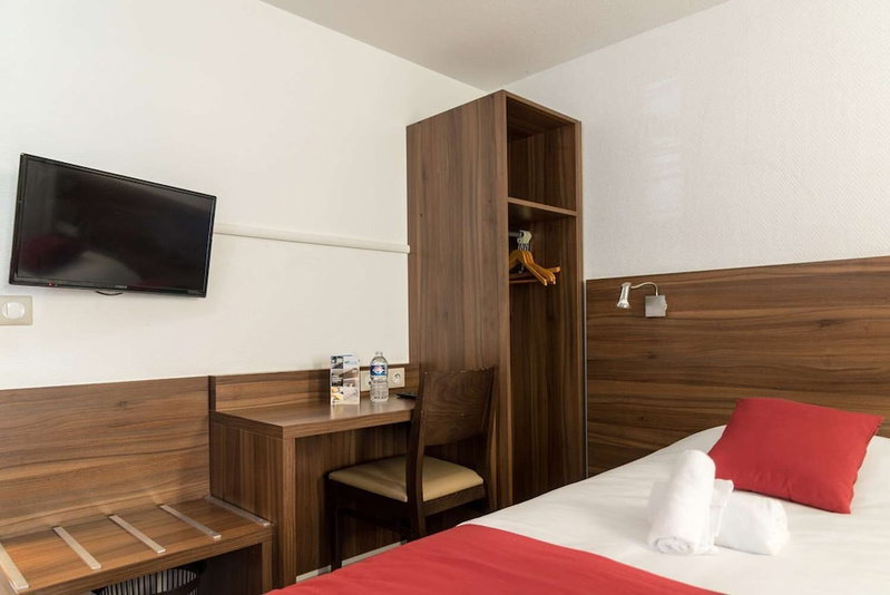 Brit Hotel Plaisance, Narbonne, France