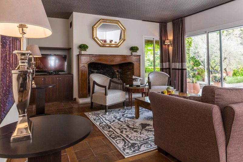 Le Vallon de Valrugues Hotel Spa & Villas, Saint-Rémy-de-Provence, France