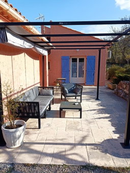" LE CHABASSOLE " CHAMBRES D'HÔTES - Massages - Jacuzzi - Sauna - GORGES DU VERDON, Aiguines, France