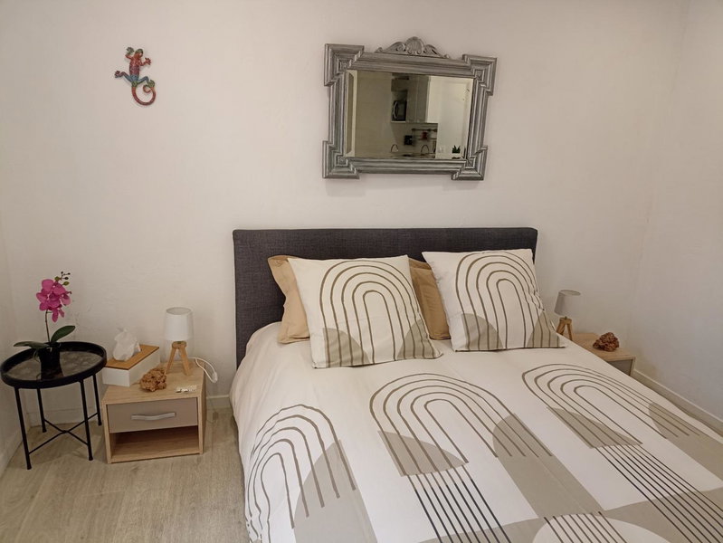" LE CHABASSOLE " CHAMBRES D'HÔTES - Massages - Jacuzzi - Sauna - GORGES DU VERDON, Aiguines, France