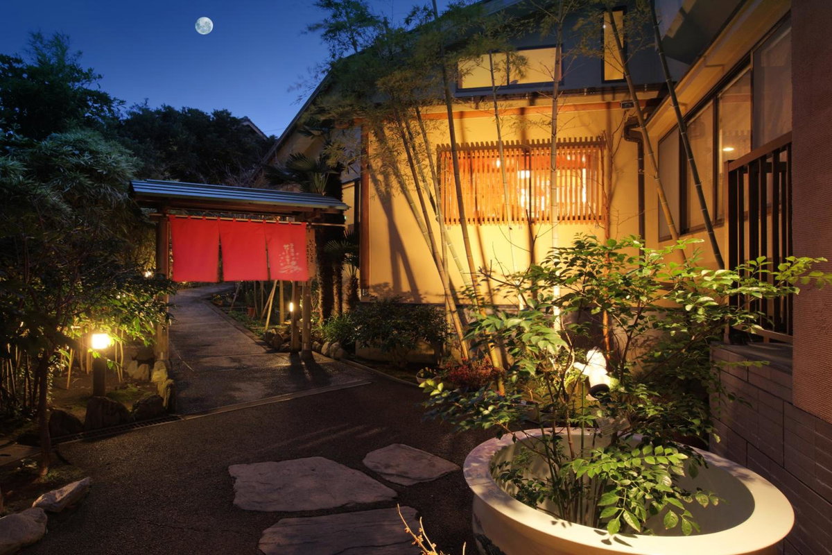 Hotel · Hanashibuki, Tateyama